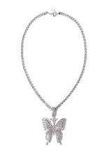 Load image into Gallery viewer, Fashion butterfly necklace
